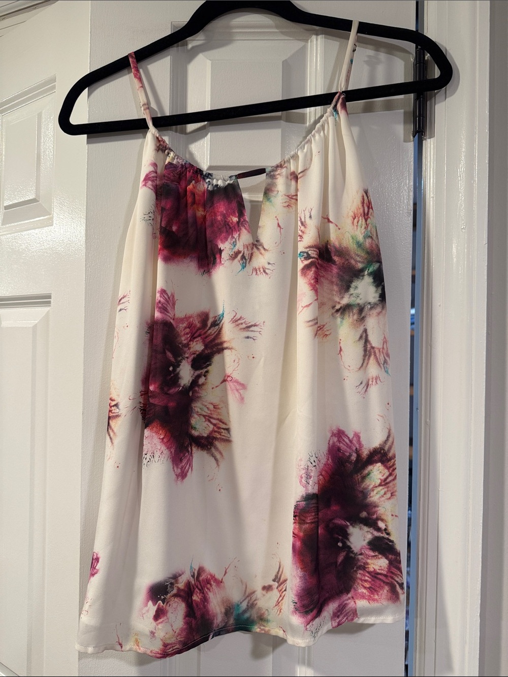 Women’s Cream Floral Print Spaghetti Strap Tank Top